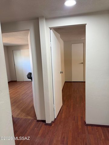 1501 W Gretchen Drive, Tucson, AZ 85705