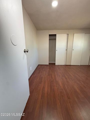 1501 W Gretchen Drive, Tucson, AZ 85705