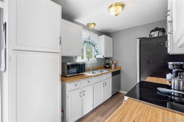 9436 Jason Way, Thornton, CO 80260