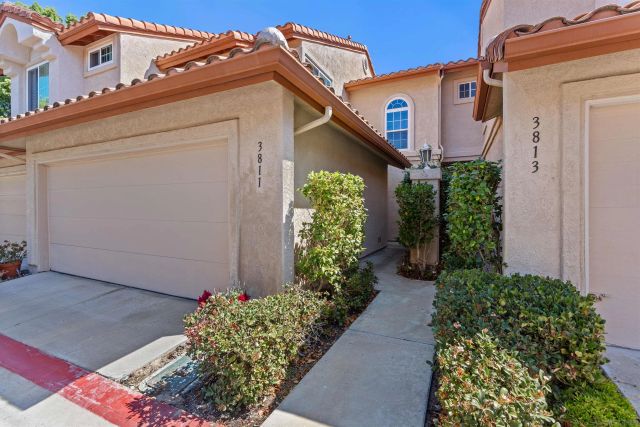 3811 Creststone, San Diego, CA 92130
