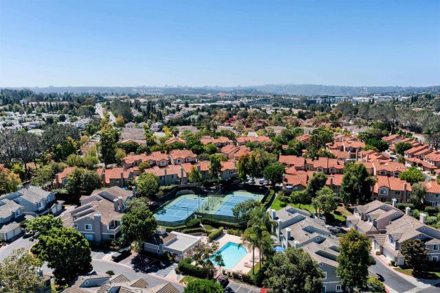 3811 Creststone, San Diego, CA 92130