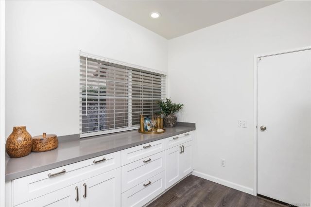 3811 Creststone, San Diego, CA 92130