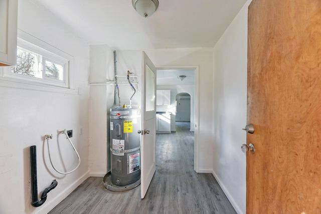 1808 Spring Street, Medford, OR 97504