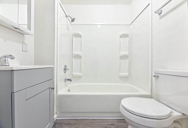 1808 Spring Street, Medford, OR 97504