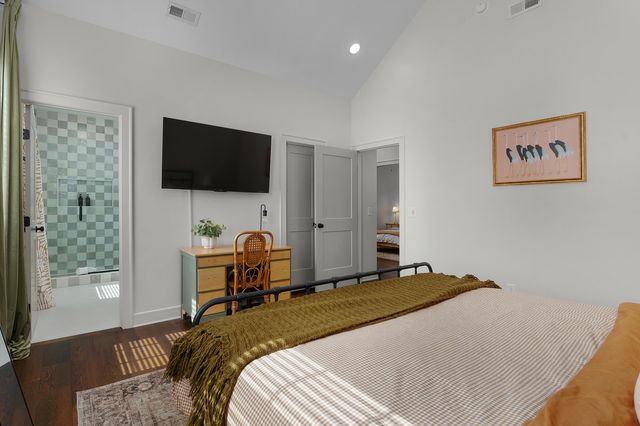 1137 Pierce Avenue, Chattanooga, TN 37403