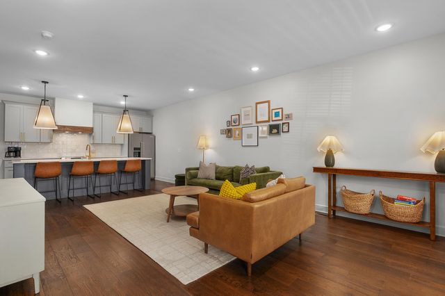 1137 Pierce Avenue, Chattanooga, TN 37403