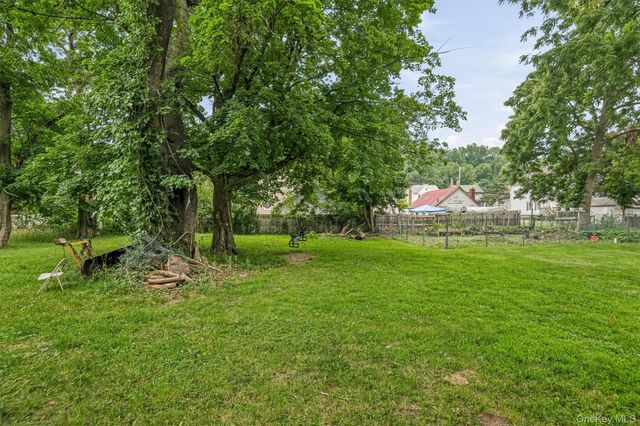 34 Spring Street, Middletown, NY 10940