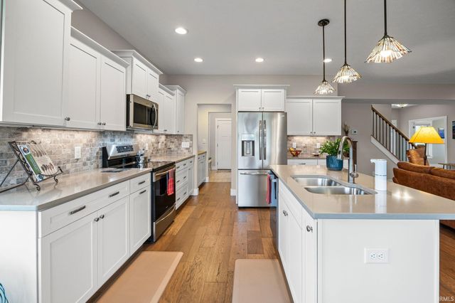 4350 Admirals Cove Drive, Lafayette, IN 47909