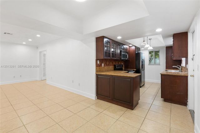 5770 SW 55 st, Miami, FL 33155