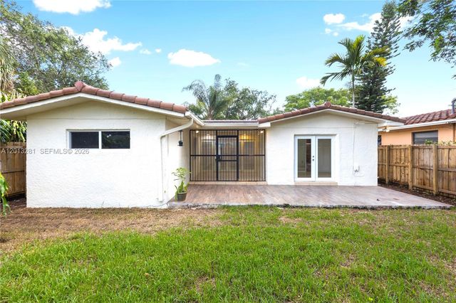 5770 SW 55 st, Miami, FL 33155