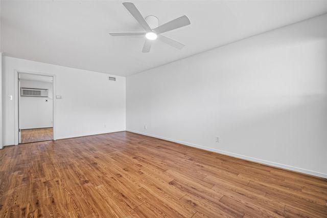 1217 Heights Boulevard 6, Houston, TX 77008