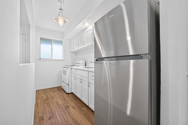 1217 Heights Boulevard 6, Houston, TX 77008