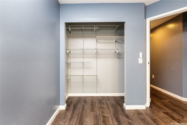 95-1011 Kaapeha Street 77, Honolulu, HI 96789