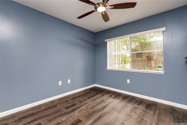 95-1011 Kaapeha Street 77, Honolulu, HI 96789