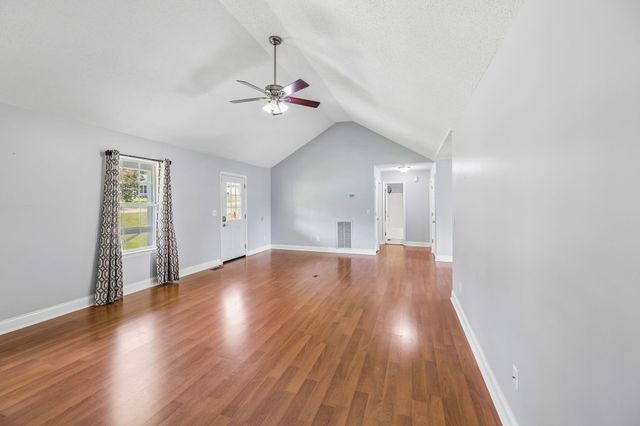 6403 Olde Ferry Landing, Harrison, TN 37341