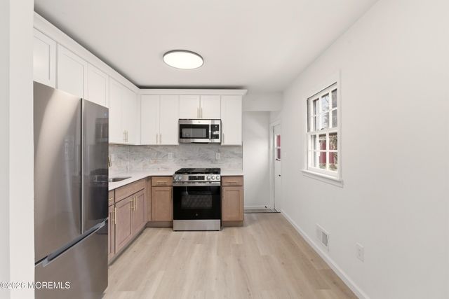 1041 Mulberry Place, Toms River, NJ 08753