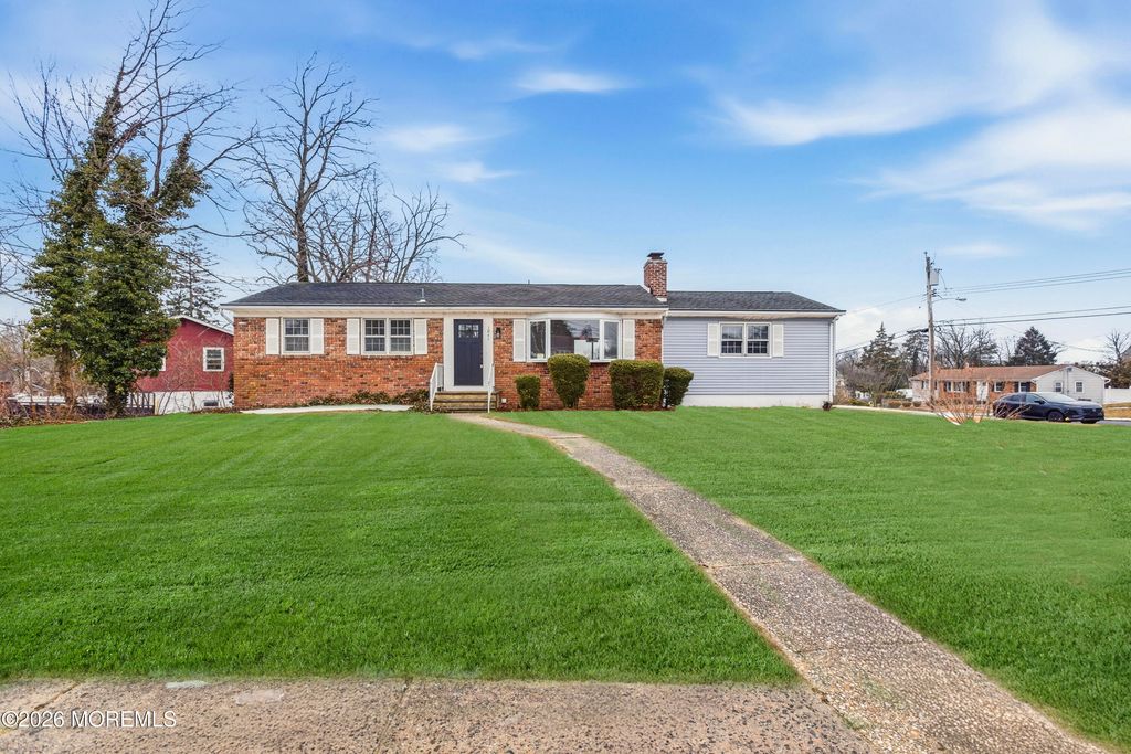 1041 Mulberry Place, Toms River, NJ 08753