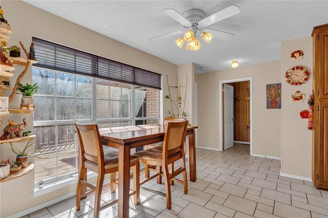 106 E Woodlou Lane, Rogers, AR 72756