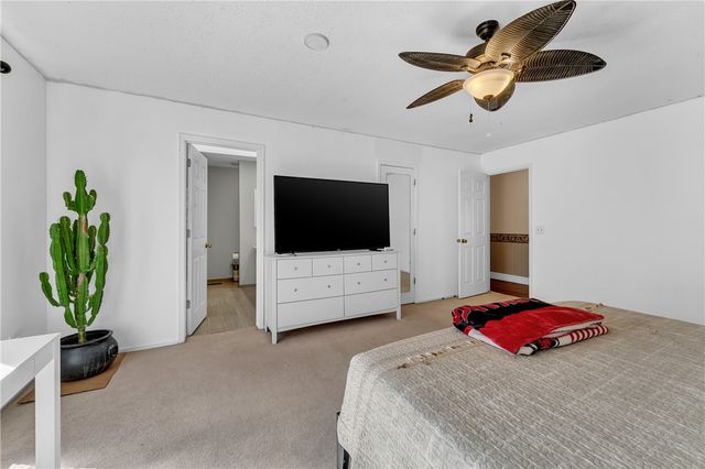 106 E Woodlou Lane, Rogers, AR 72756