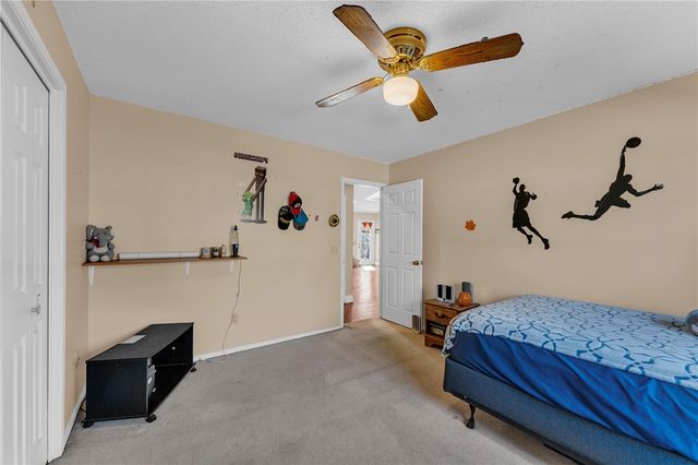 106 E Woodlou Lane, Rogers, AR 72756