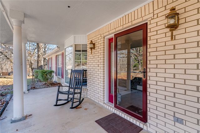 106 E Woodlou Lane, Rogers, AR 72756