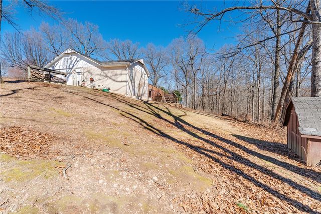 106 E Woodlou Lane, Rogers, AR 72756