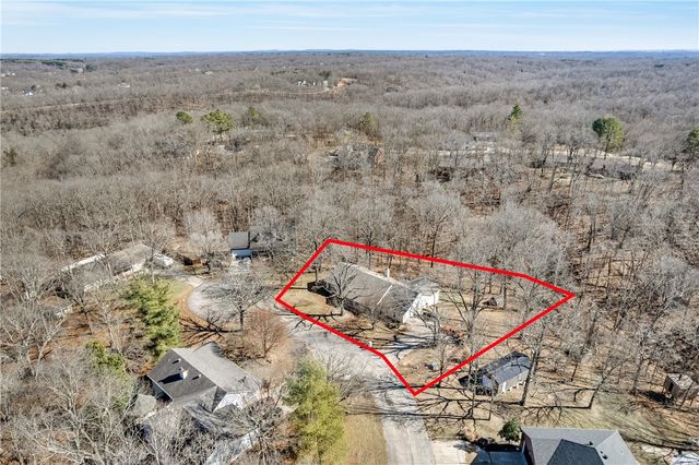 106 E Woodlou Lane, Rogers, AR 72756