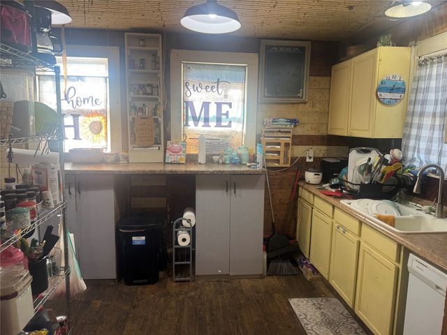 1201 1203 Market Street W, Honey Grove, TX 75446