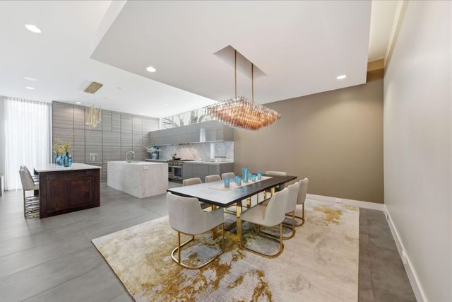 4211 Markham Street, Houston, TX 77027