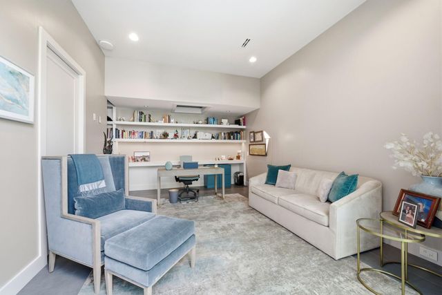 4211 Markham Street, Houston, TX 77027