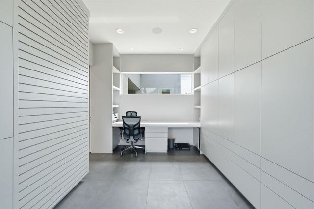 4211 Markham Street, Houston, TX 77027