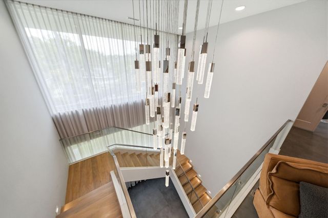 4211 Markham Street, Houston, TX 77027