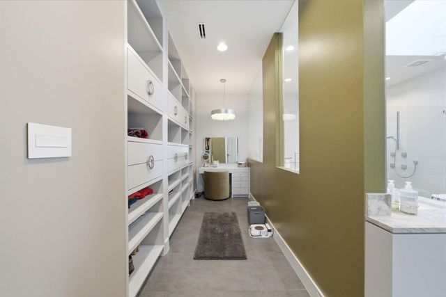 4211 Markham Street, Houston, TX 77027