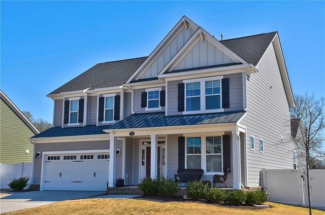 313 Maycox LN, Chesapeake, VA 23322