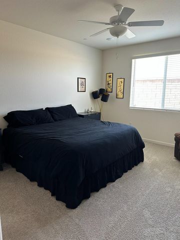 6606 E Carmen Ave, Fresno, CA 93727