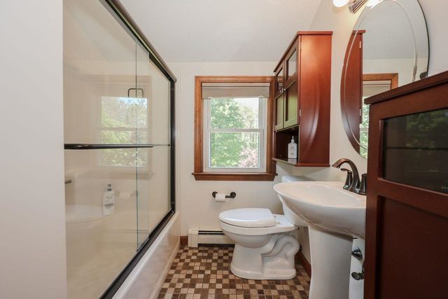 172 Farrarville Road, Belmont, NH 03220