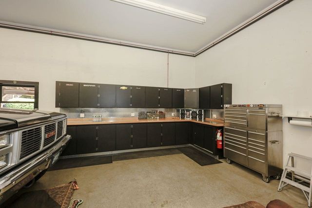 172 Farrarville Road, Belmont, NH 03220
