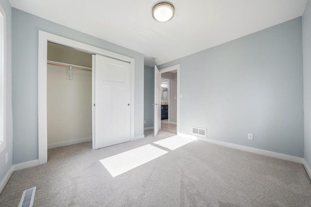 303 S 1ST AVENUE, Winneconne, WI 54988
