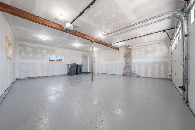 303 S 1ST AVENUE, Winneconne, WI 54988