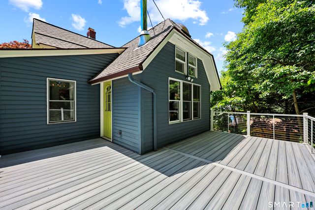 36 Hunting Hill Avenue, Middletown, CT 06457
