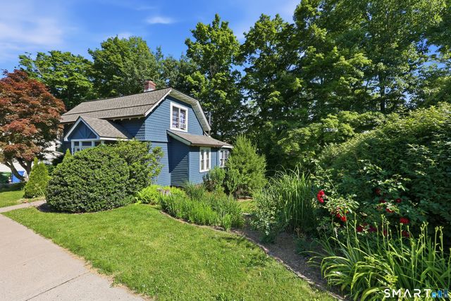 36 Hunting Hill Avenue, Middletown, CT 06457