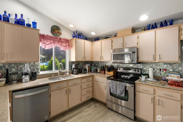 4825 NE 199th Street, Arlington, WA 98223