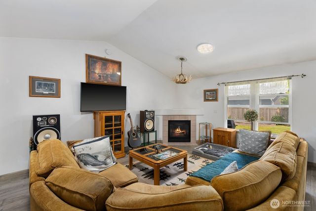 4825 NE 199th Street, Arlington, WA 98223
