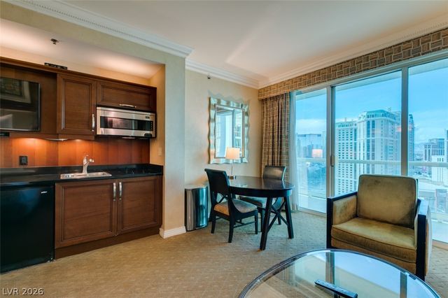 145 East HARMON Avenue 2417, Las Vegas, NV 89109