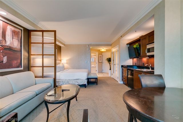 145 East HARMON Avenue 2417, Las Vegas, NV 89109