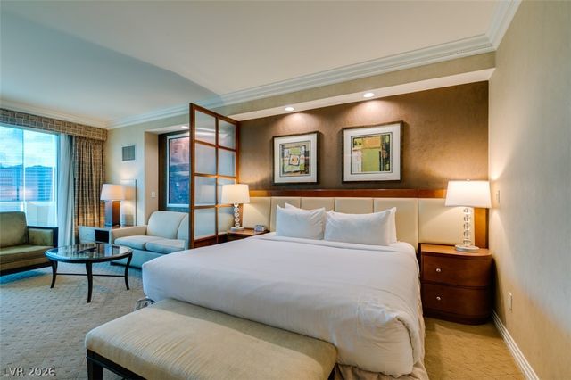 145 East HARMON Avenue 2417, Las Vegas, NV 89109