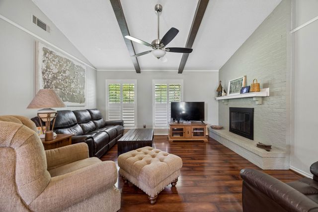 1060 Old Stacy Road, Fairview, TX 75069