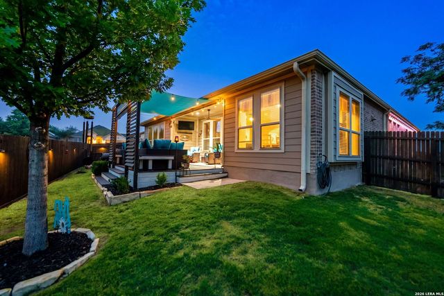 5611 Strimple St, New Braunfels, TX 78132