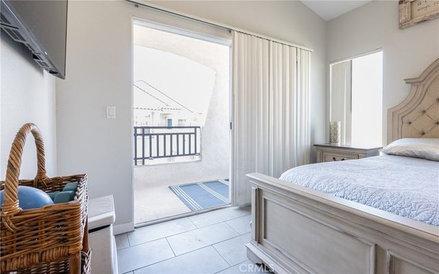 7583 Hazard Center Dr, San Diego, CA 92108