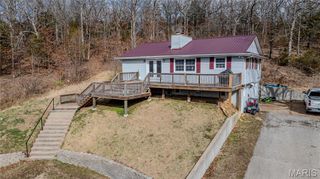 1742 E Forest Lane, Owensville, MO 65066